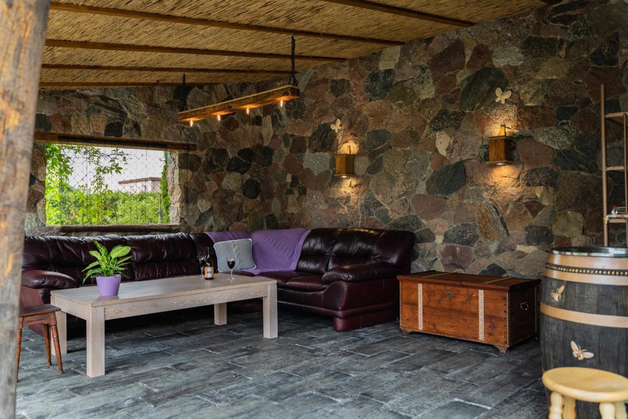 Cat Stone Villa Pisz Eksteriør bilde